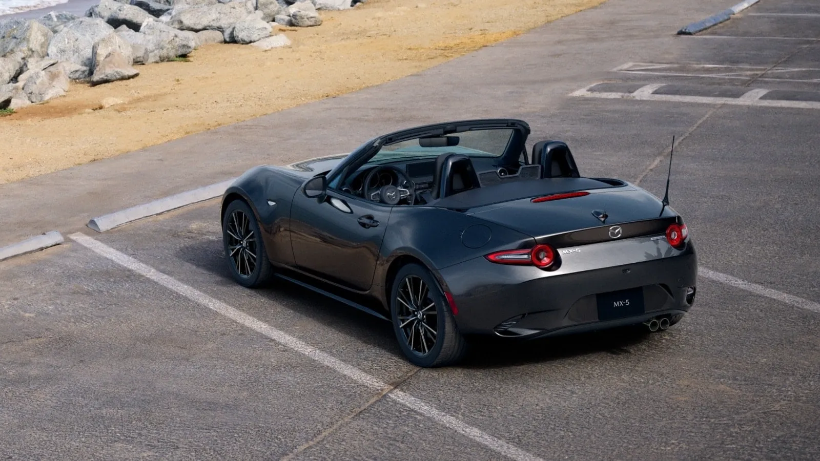 5 Reasons the Mazda MX-5 Miata Is Still a Huge Success in America