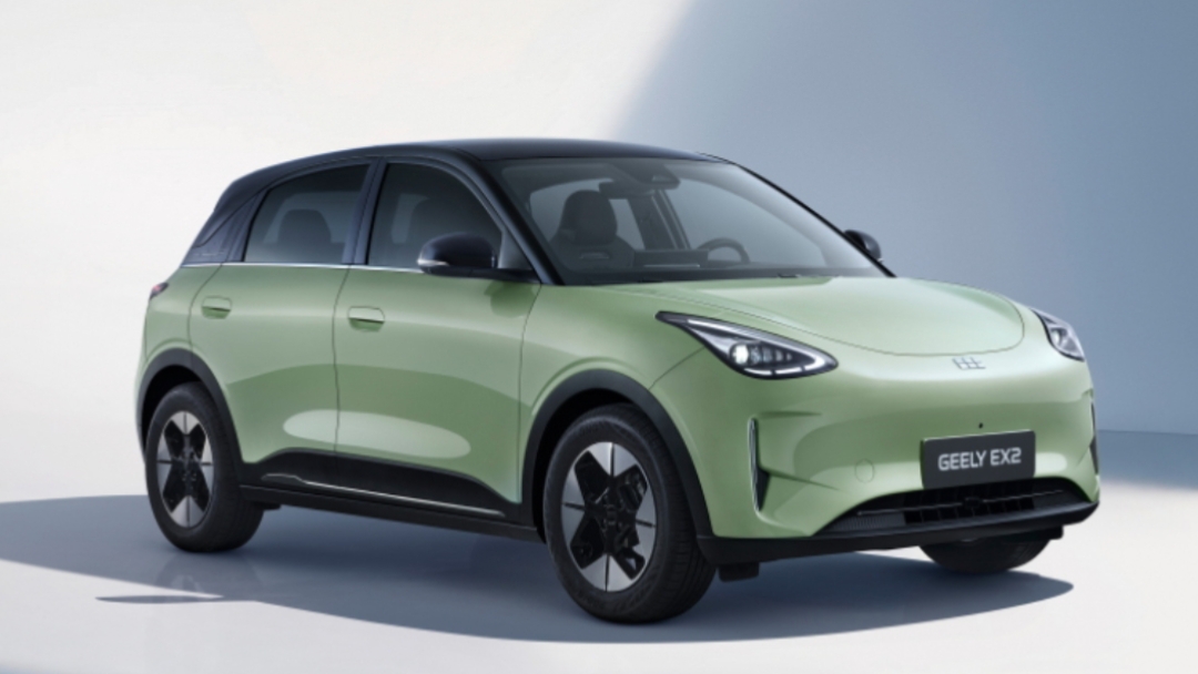 I Drove a $10,000 Chinese EV… and It Actually Impressed Me!