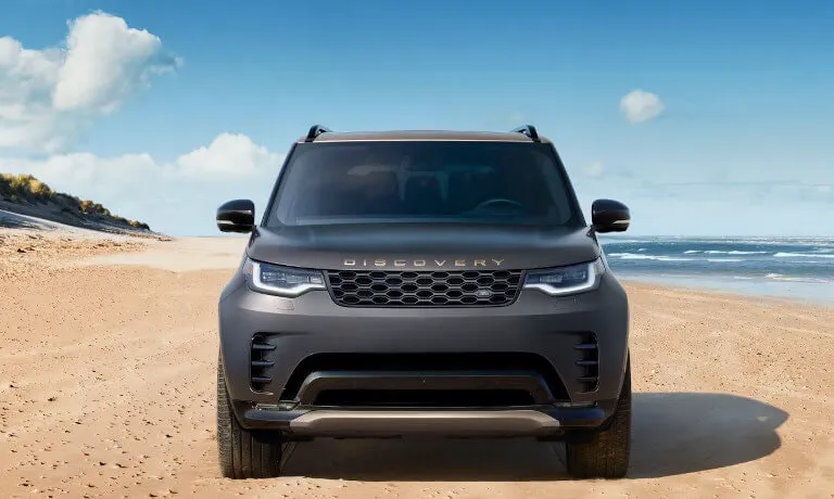 2026 Land Rover Discovery Review: Luxury SUV with 3-Row Comfort & Off-Road Power
