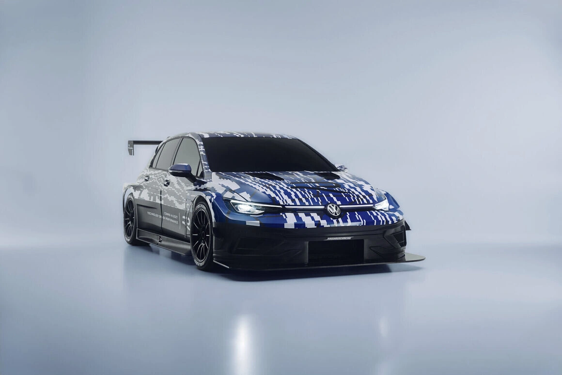Volkswagen Golf R 24H Revealed – Hot Hatch Returns to Racing