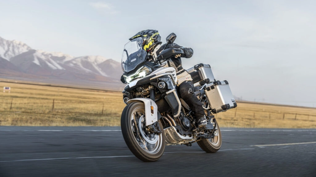 CFMOTO Expands in Australia with 800MT-ES Adventure Bike