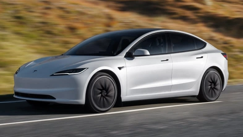 Tesla’s Cheapest Model 3 Ever Is Now on Sale in Canada