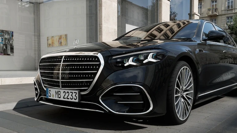 New Mercedes S-Class Review – A Fresh Threat to the BMW 7 Series