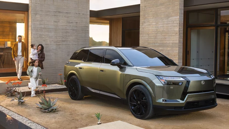 2027 Lexus TZ First Look – Lexus Enters the 3-Row EV SUV Battle